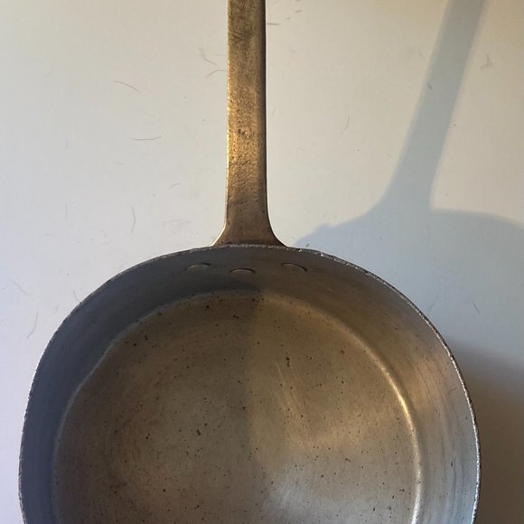 Vintage Metal Copper Cooking Pot, Pan, Quality, 12 1/2" Long and 6 1/2" x 3" Pot - Picture 4 of 4